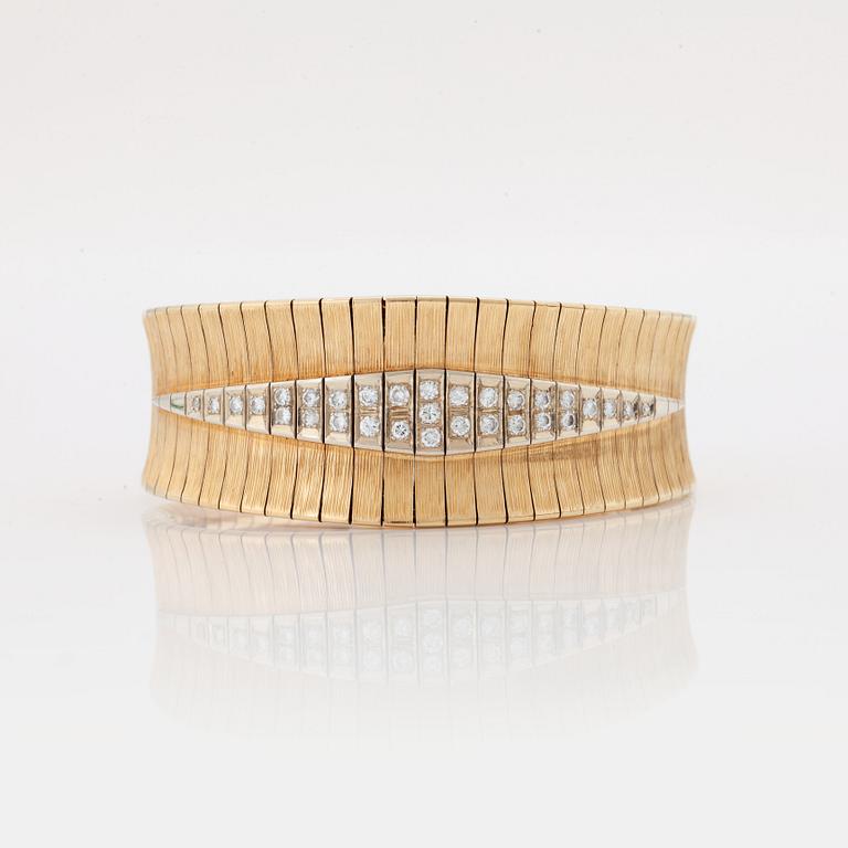 A BRACELET.