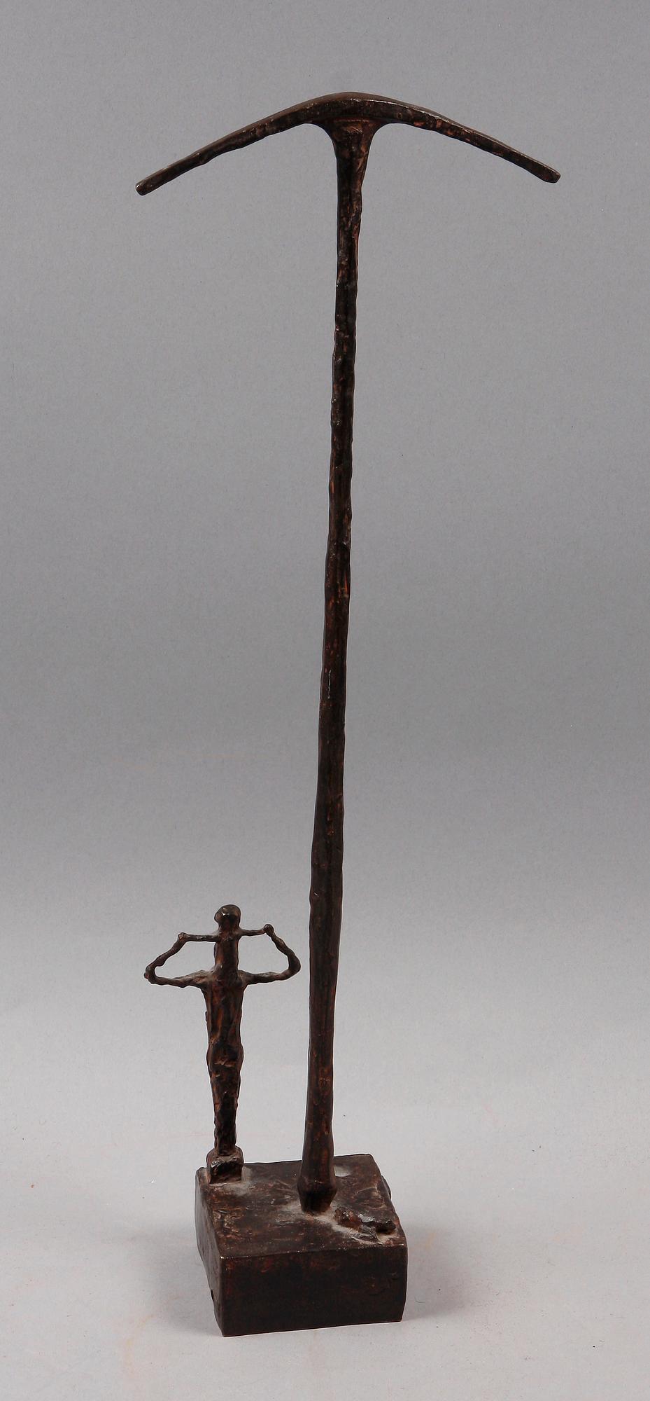 ASMUND ARLE, skulptur, brons. Sign och dat 1956, numr 1/5.