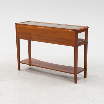 Monterskåp/sideboard, Grange, Frankrike.