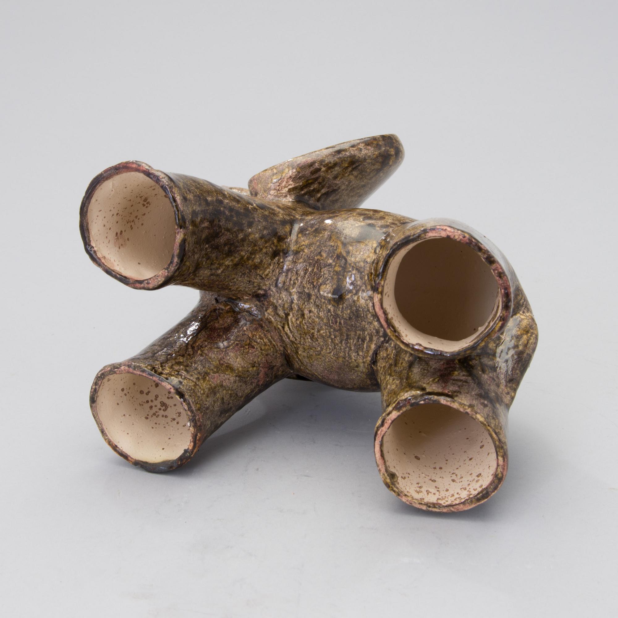 NORSU, keramiikkaa, Kupittaan Savi, suunnitellut Kerttu Suvanto-Vaajakallio.