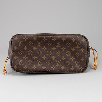 LOUIS VUITTON, a 'Neverfull MM' monogram canvas bag.