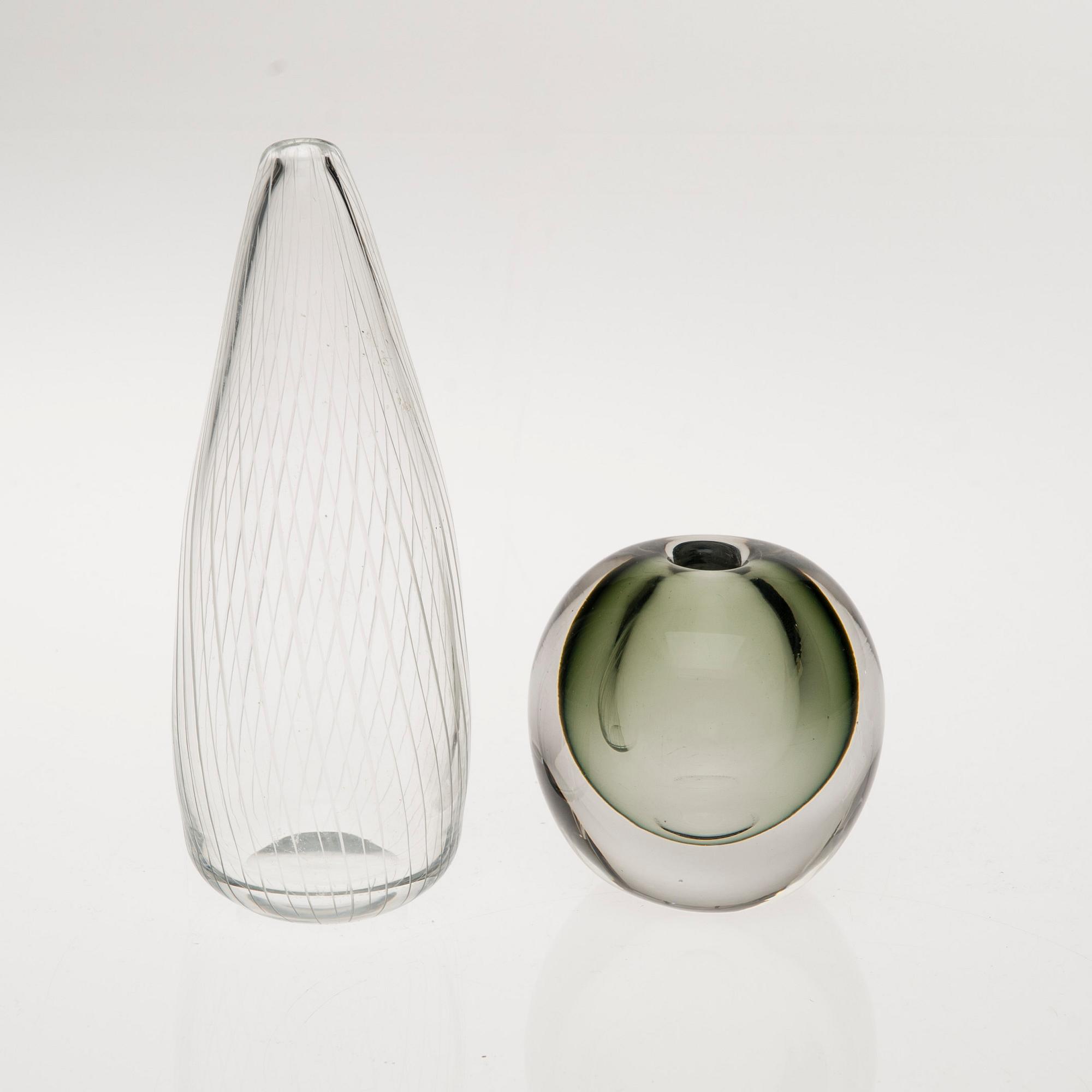 VASER, 2 st, glas, signerade Tapio Wirkkala Iittala.
