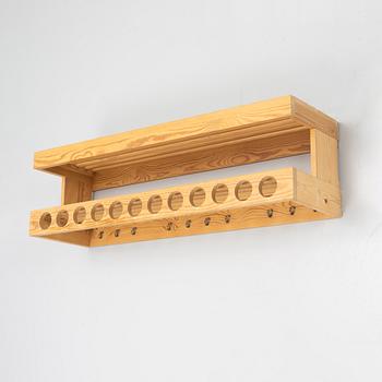 Hatthängare med galgar, 12 st, Sven Larsson Möbelshop, 1970-tal.