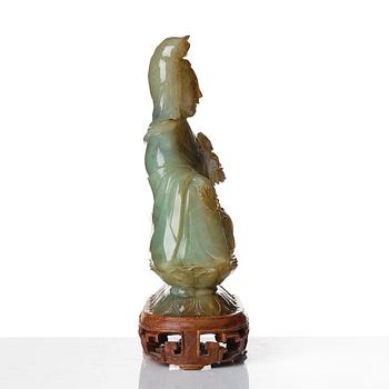 A nephrite sculpture of Guanyin, 20th Century.