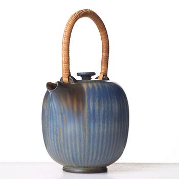 Berndt Friberg, a stoneware teapot and a bowl, Gustavsberg studio, Sweden 1960.