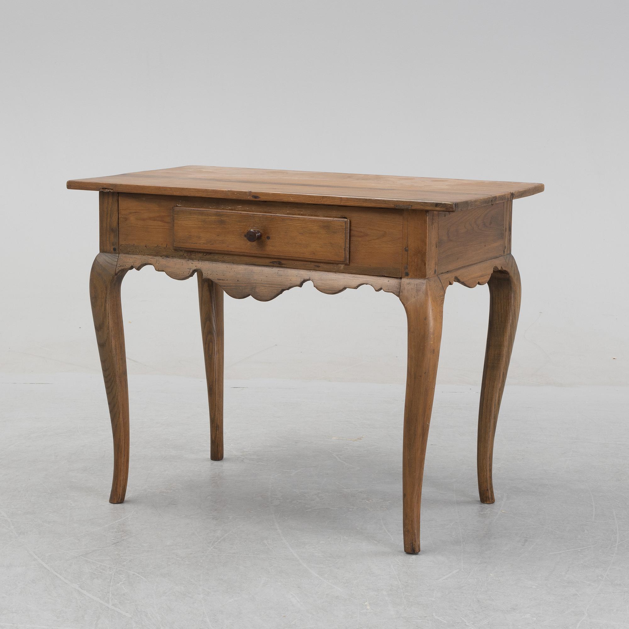 Bord med låda, rokoko, 1700-talets mitt.