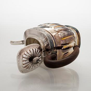 Coffee service, three parts, silver, Kultakeskus Oy, Hämeenlinna 1968-1980.