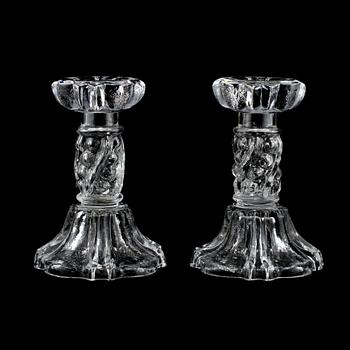 LJUSSTAKAR, ett par, glas, Lars Hellsten. 1900-talets andra hälft.
