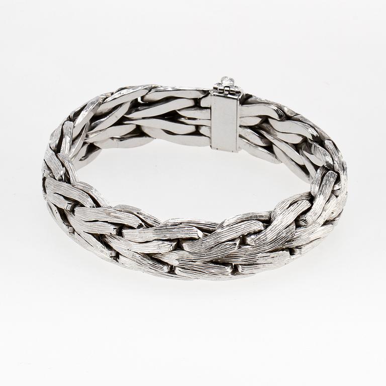 ARMBAND, 18k vitguld, sign EM. Vikt 169 g.