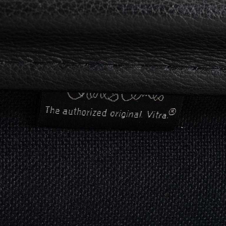 Charles & Ray Eames, kontorsstol, "EA117" Vitra.