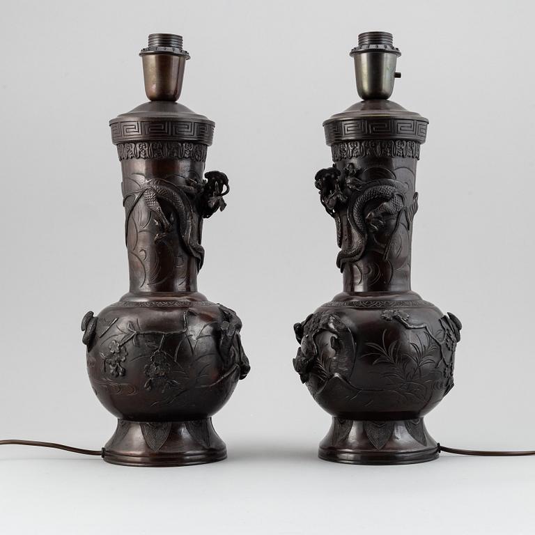 A pair of Japanese vases turned into table lamps, Japan, 20th century.