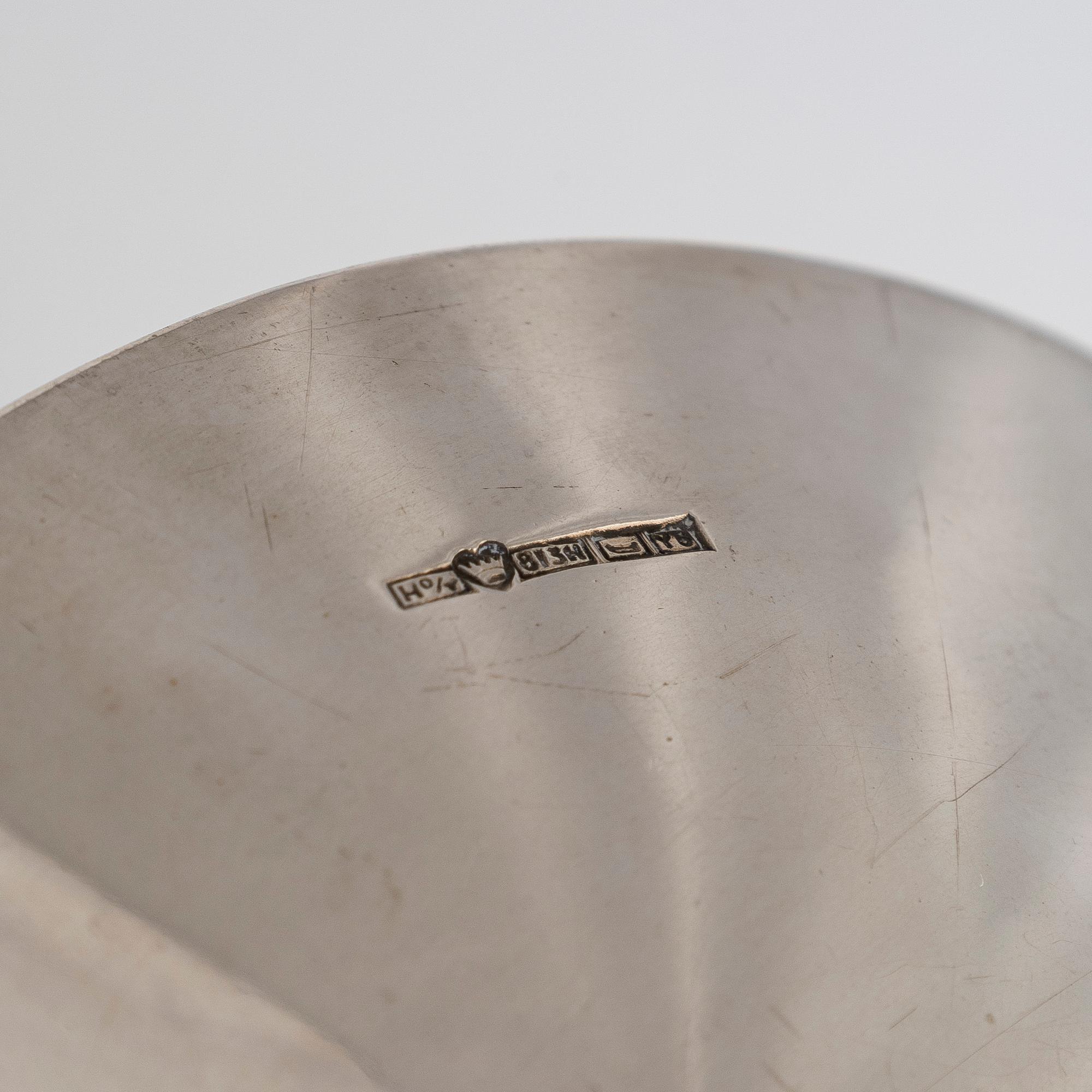 Tapio Wirkkala, a silver bowl and candlestick, Kultakeskus, Hämeenlinna 1956, and Hopeatehdas Helsinki 1952.