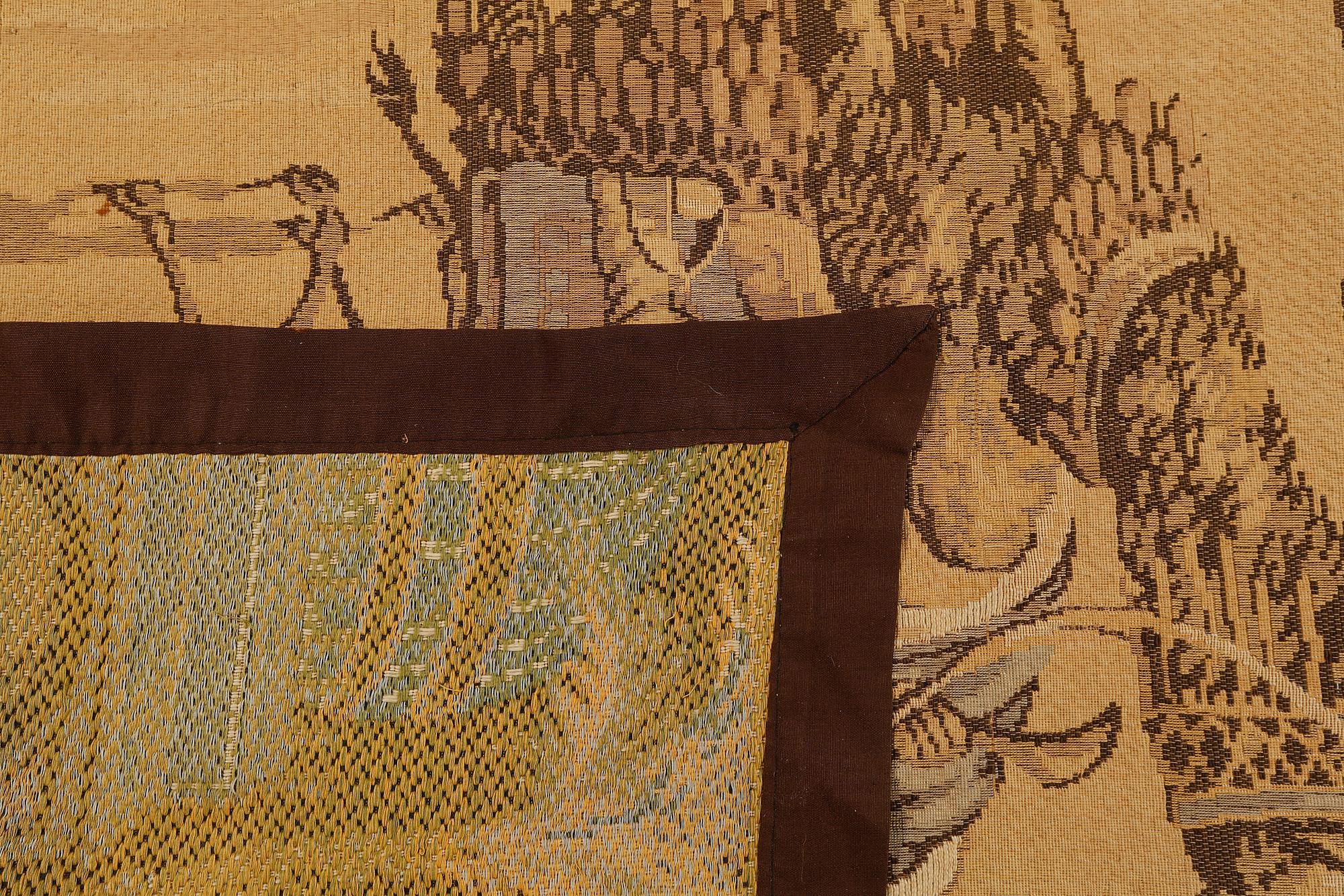 VÄGGBONAD, 1900-tal, 131 x 180 cm.