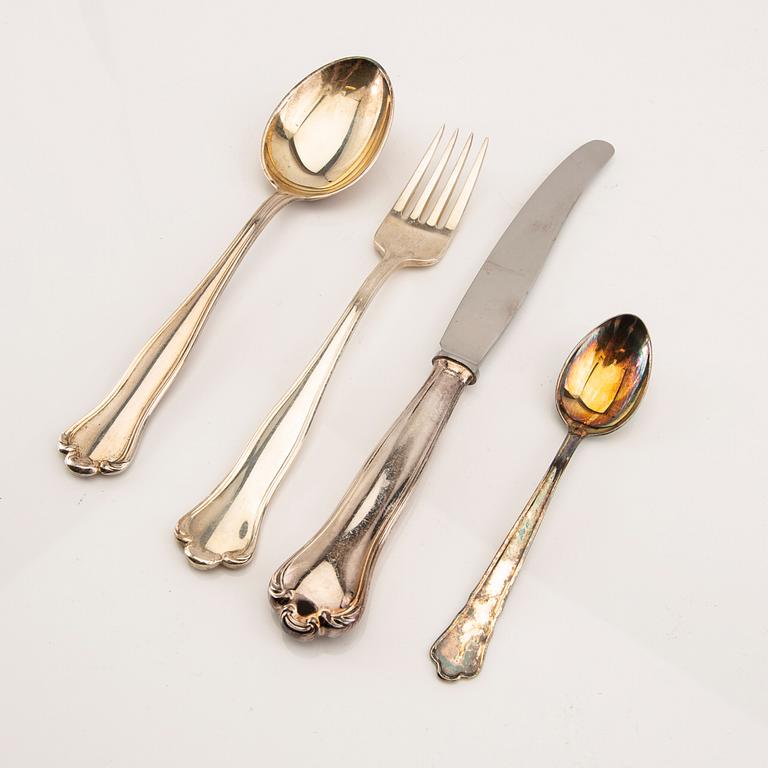 Cutlery 39 pieces silver mostly Hallberg Stockholm 1950/60s weight in total 2303 grams.