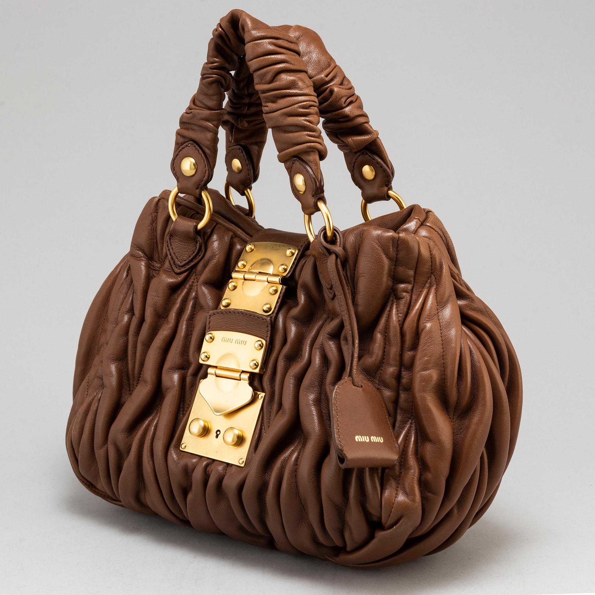 MIU MIU, väska "Matelasse".