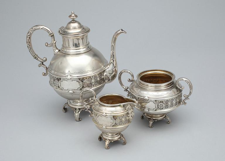 KAFFESERVIS, 3 delar silver, nyrenässans, Carl August Nilsson Malmö 1888, totalvikt 770 gr.