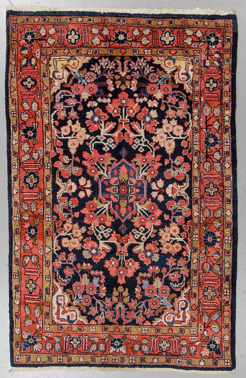 A runner, Old Lilihan/Sarouk, ca 210 x 135 cm.