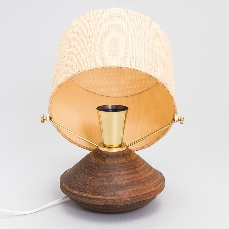 Bertel Gardberg, a table lamp Finnmade Gardberg, Norrmark Handicraft.