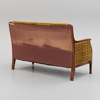 BOKHYLLA OCH SOFFA, jugend, 1900-talets början.