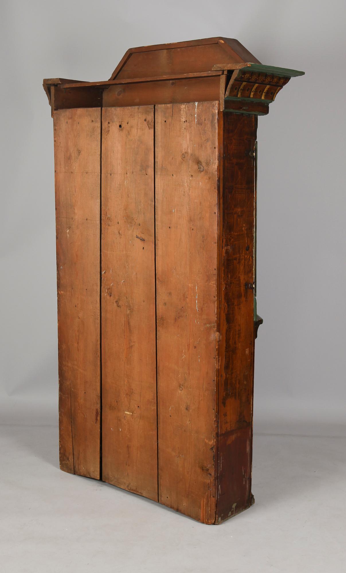 KRONSKÅP, allmoge, 1800-tal.