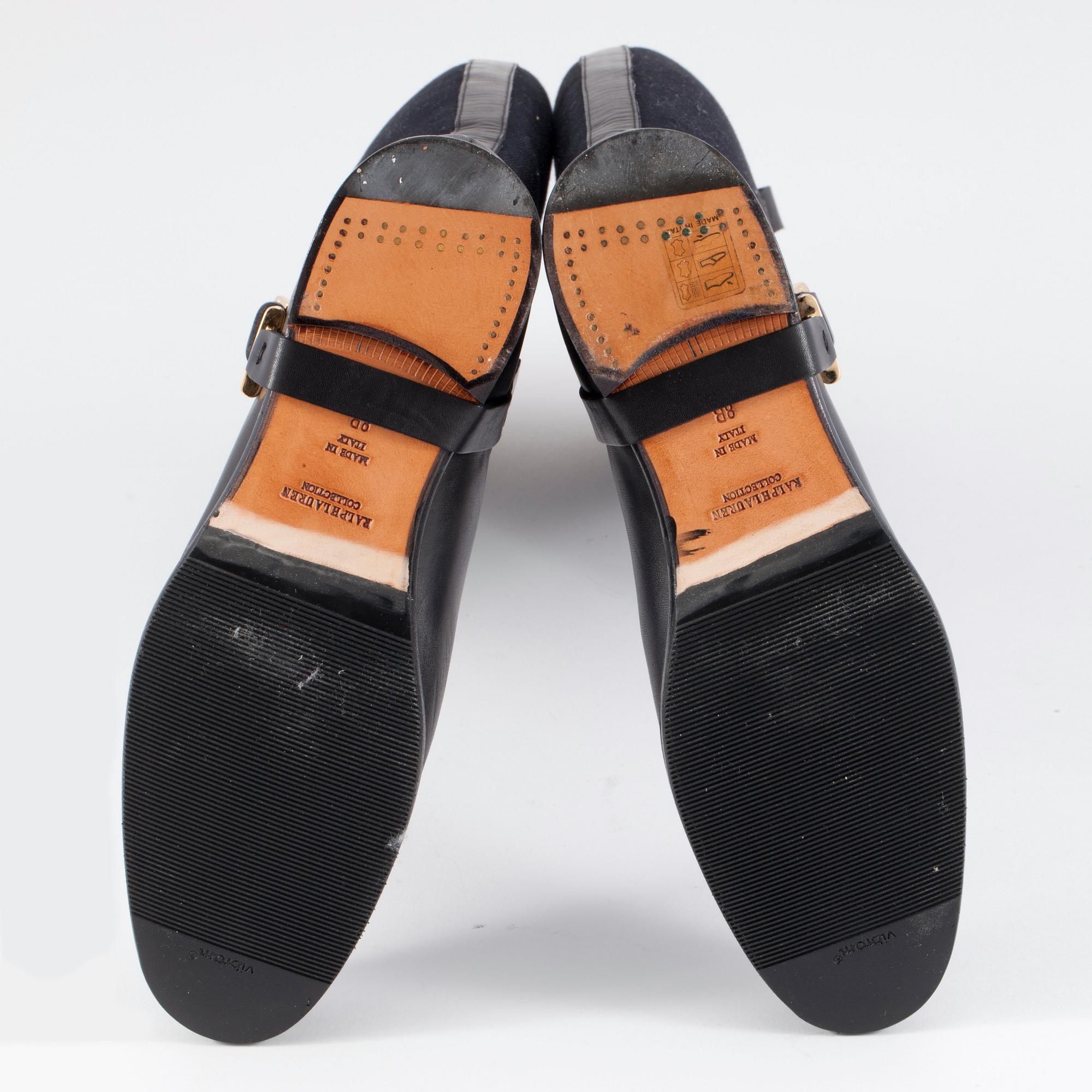 RALPH LAUREN, a pair of black canvas and leather boots. Size US 8.