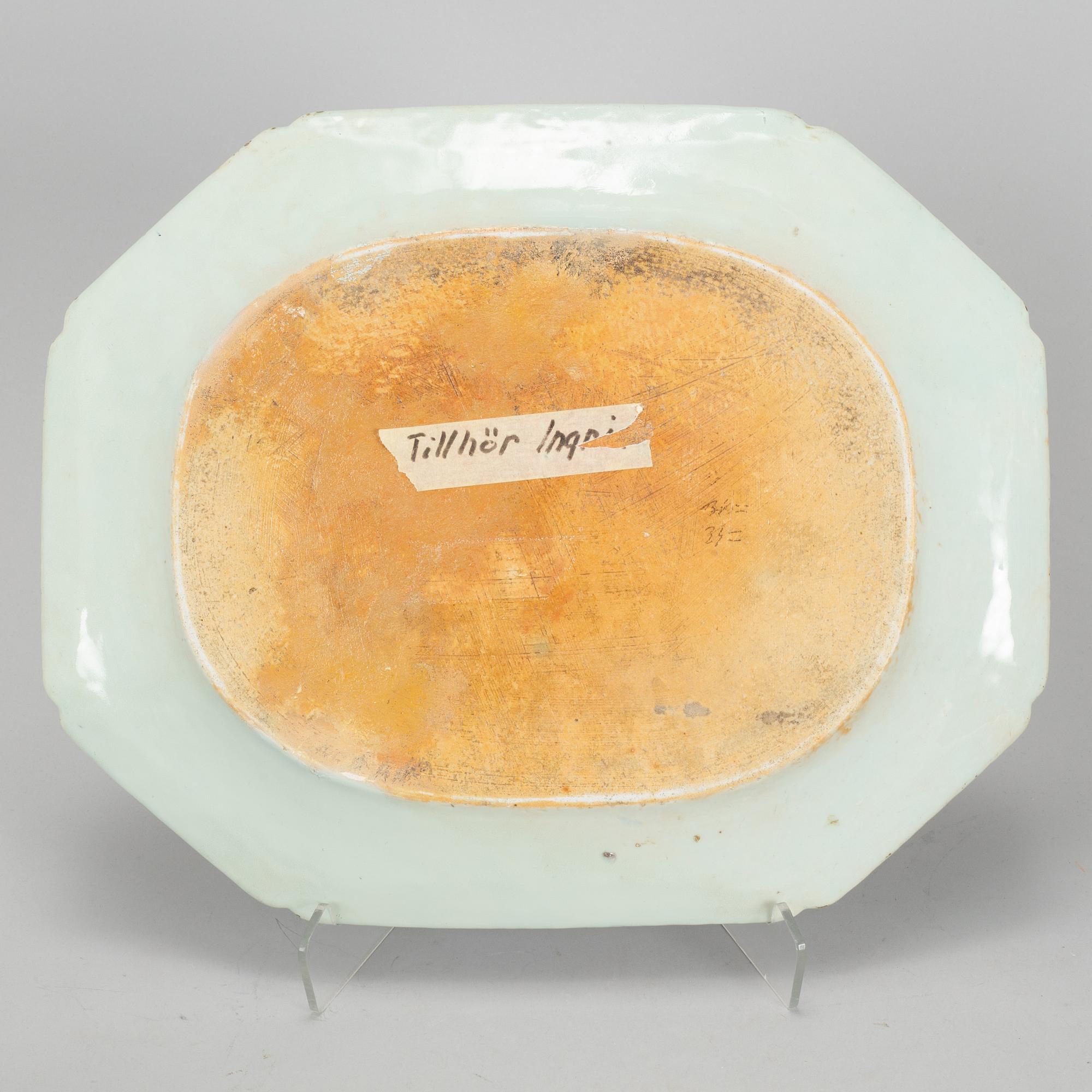 Two blue and white serving dishes and a bowl, Qing dynasty, Qianlong (1736-95).