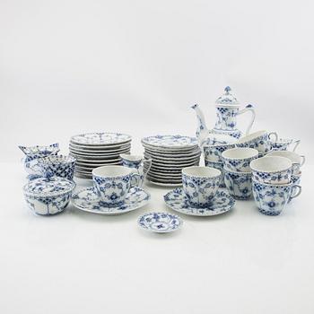 Service 52 pcs Musselmalet Royal Copenhagen Denmark porcelain.