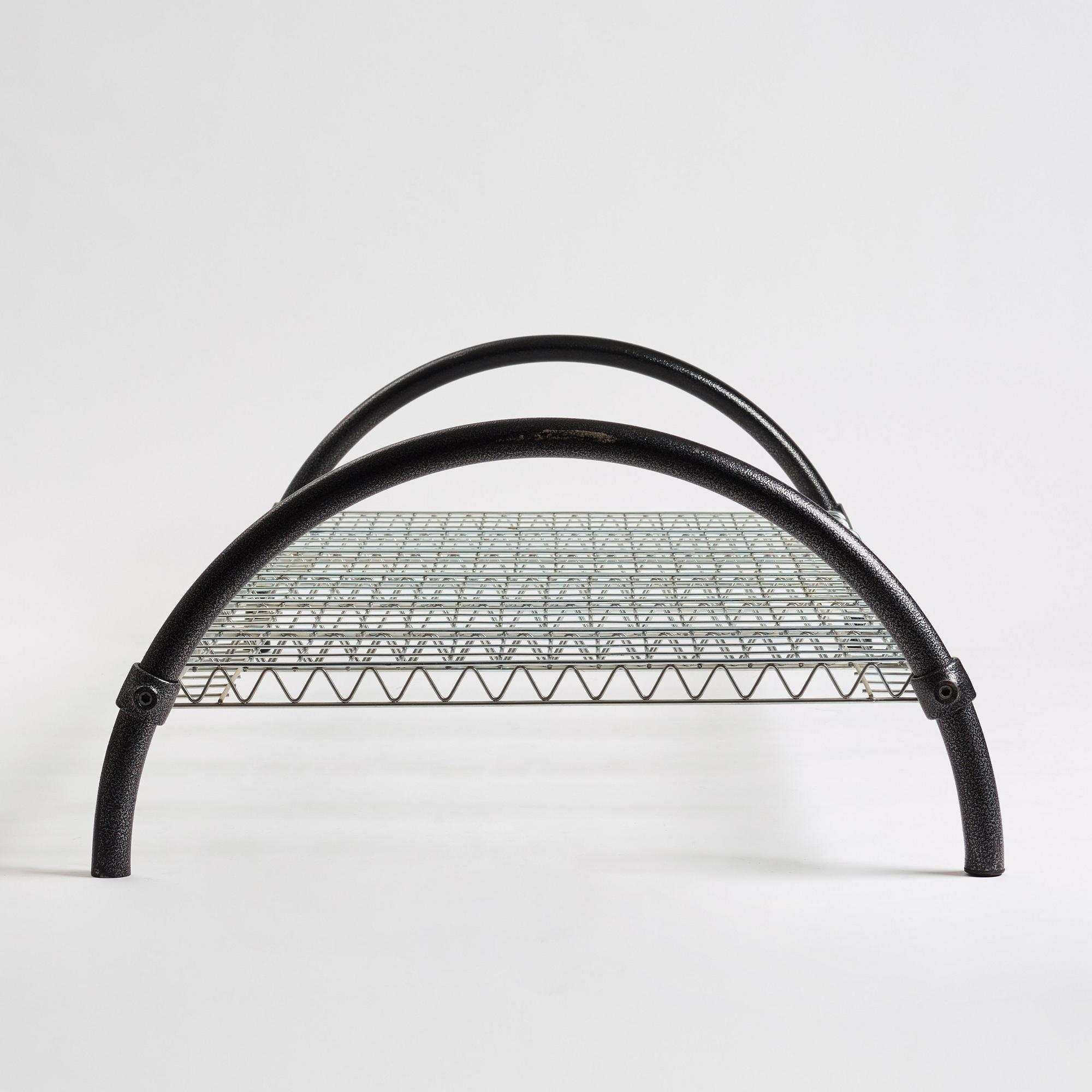 dagbädd, "Round Rail", One Off Ltd. UK, efter 1981.