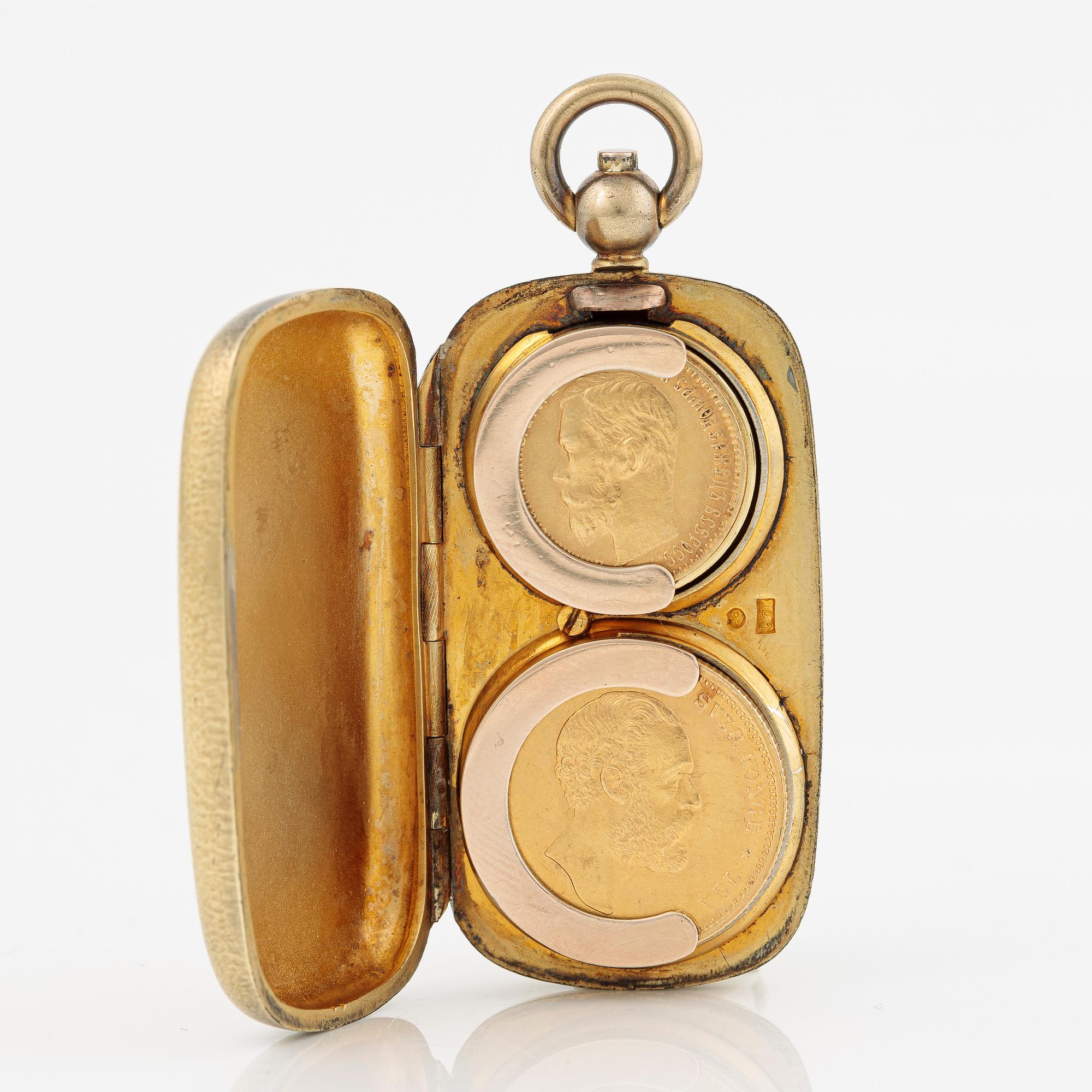 Pendant in gilded silver with two gold coins, 20 kr Oscar II 1875 and 5 rubles Nicholas II 1900.