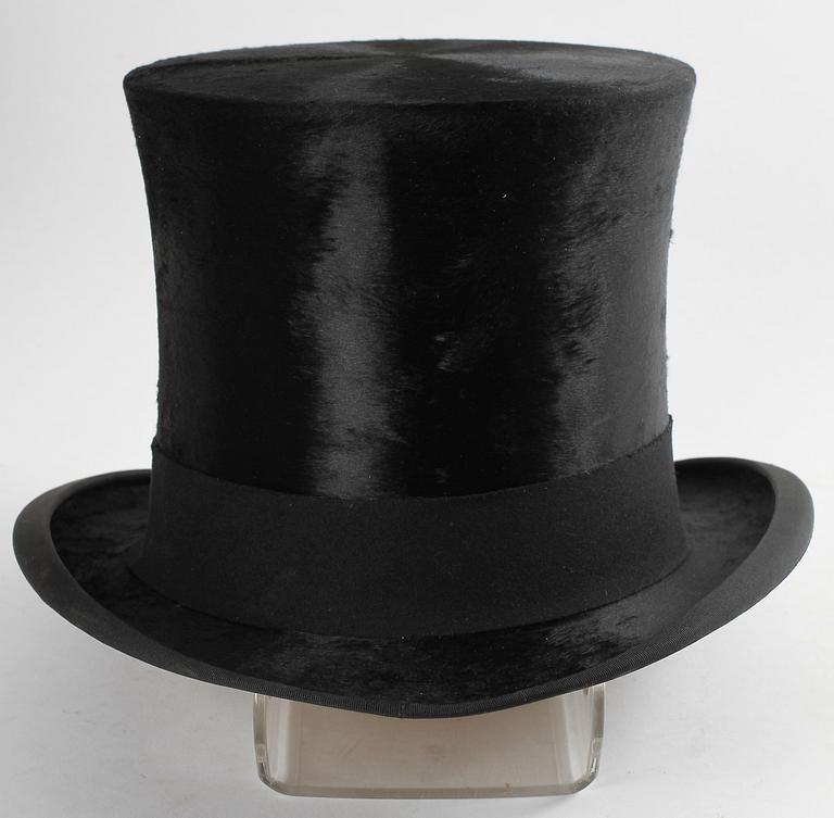 HATT I HATTASK, läder, textil. 1900-talets början.