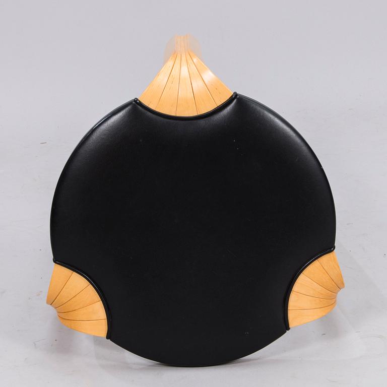 ALVAR AALTO, jakkara, "X600", Artek.