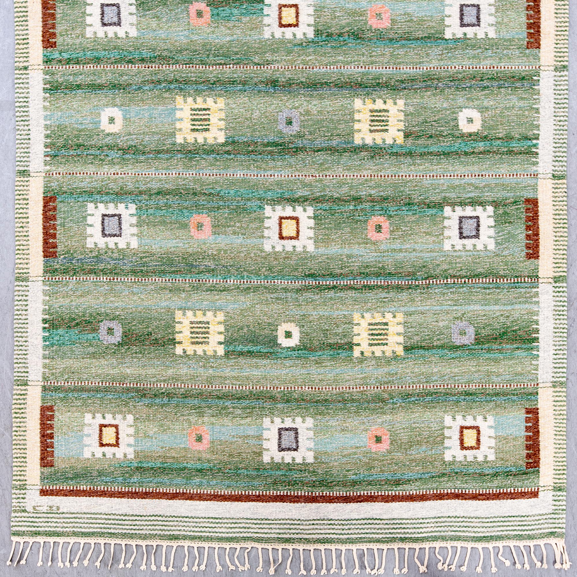 Carl Dangel, matta "Gröna Gullviva" rölakan ca 260 x 178 cm.