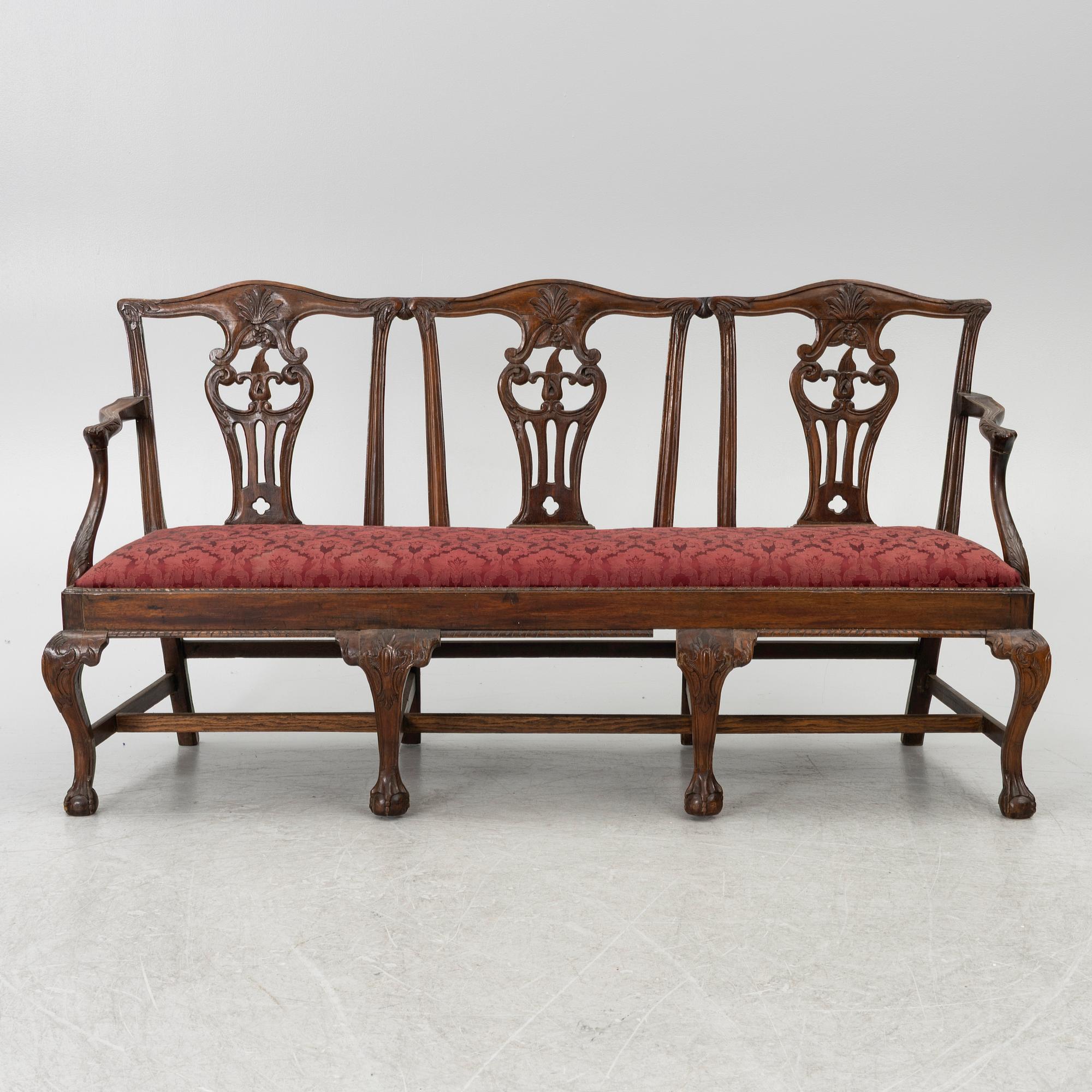Sofa, Chippendale, England, circa 1800.