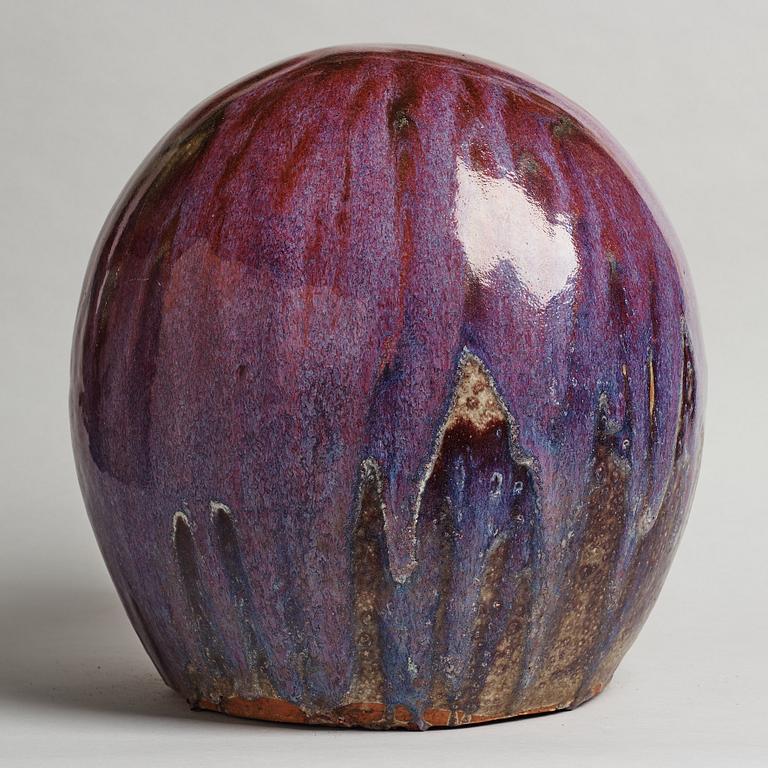 ULLA & GUSTAV KRAITZ, a stoneware "Sphere" sculpture, Fogdarp, Förslöv, Sweden.