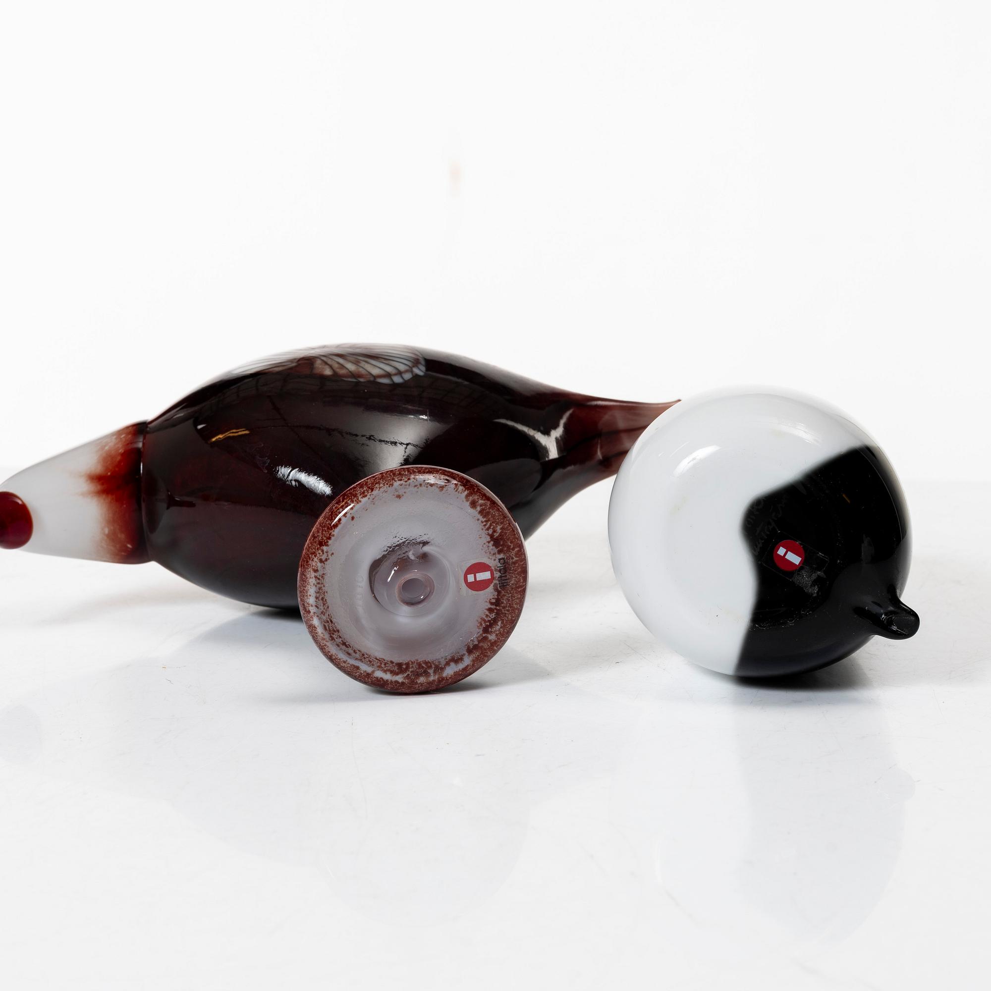 Oiva Toikka, two glass birds, Nuutajärvi, Iittala, finland.