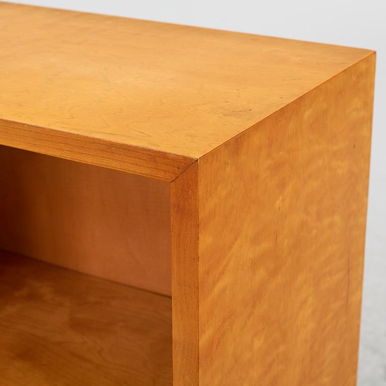 A bookcase with cabinet, AB Gunnars Fabriker, Sävsjö, 1930s/40s.