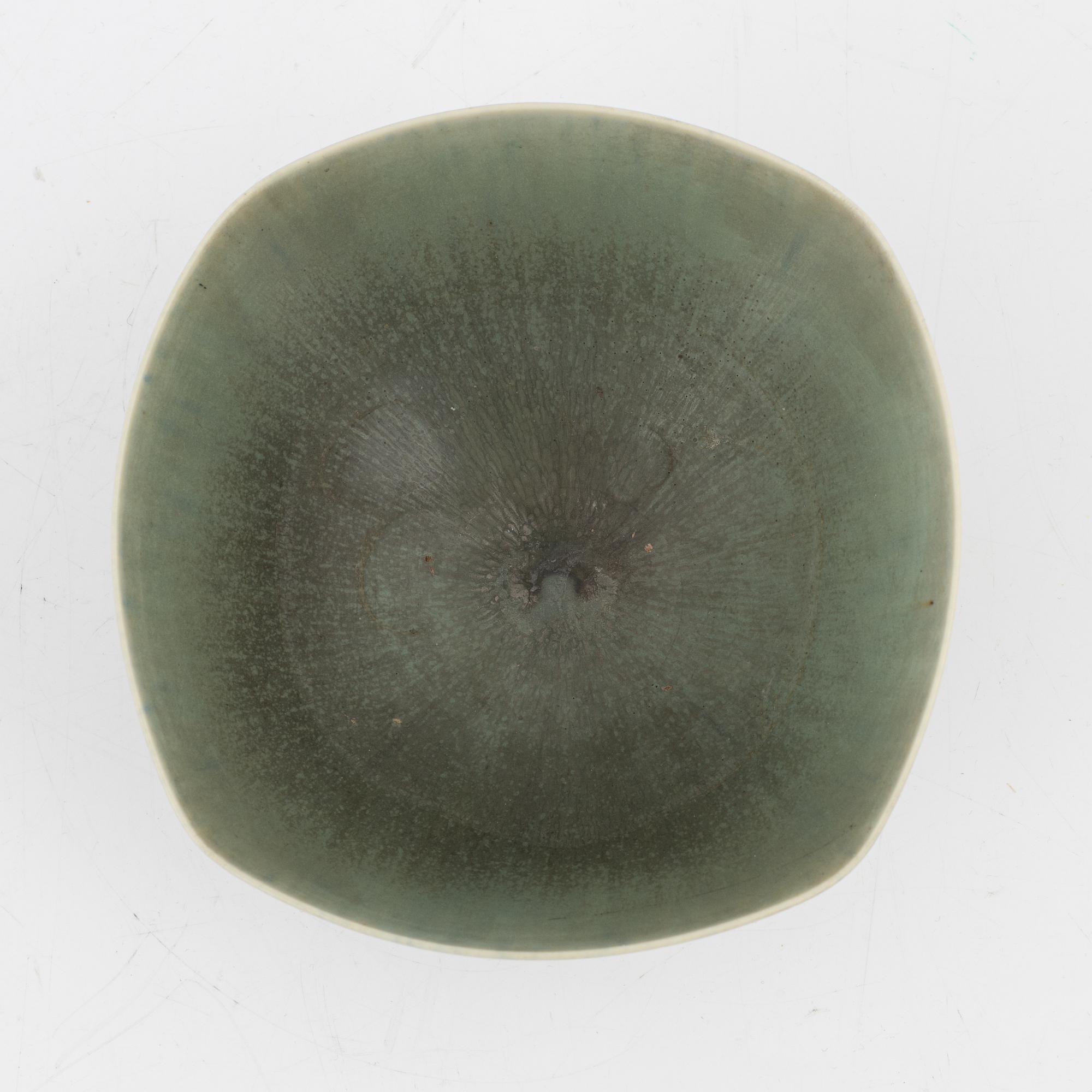 Berndt Friberg, a stoneware bowl, Gustavsbergs studio, 1971.