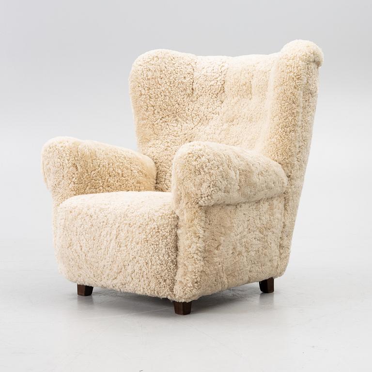A Swedish Modern armchair, mid20th century.