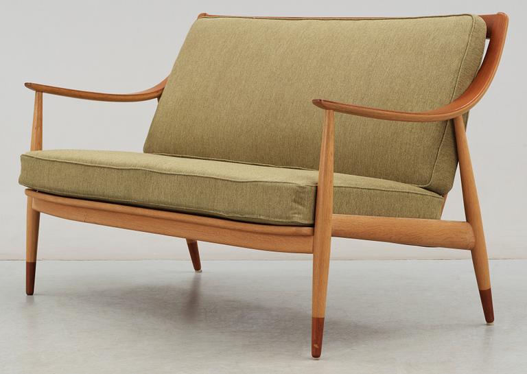 SOFFA, "fd 146", Peter Hvidt och Orla Mølgaard Nielsen för France & Daverkosen, 1950/60-tal.