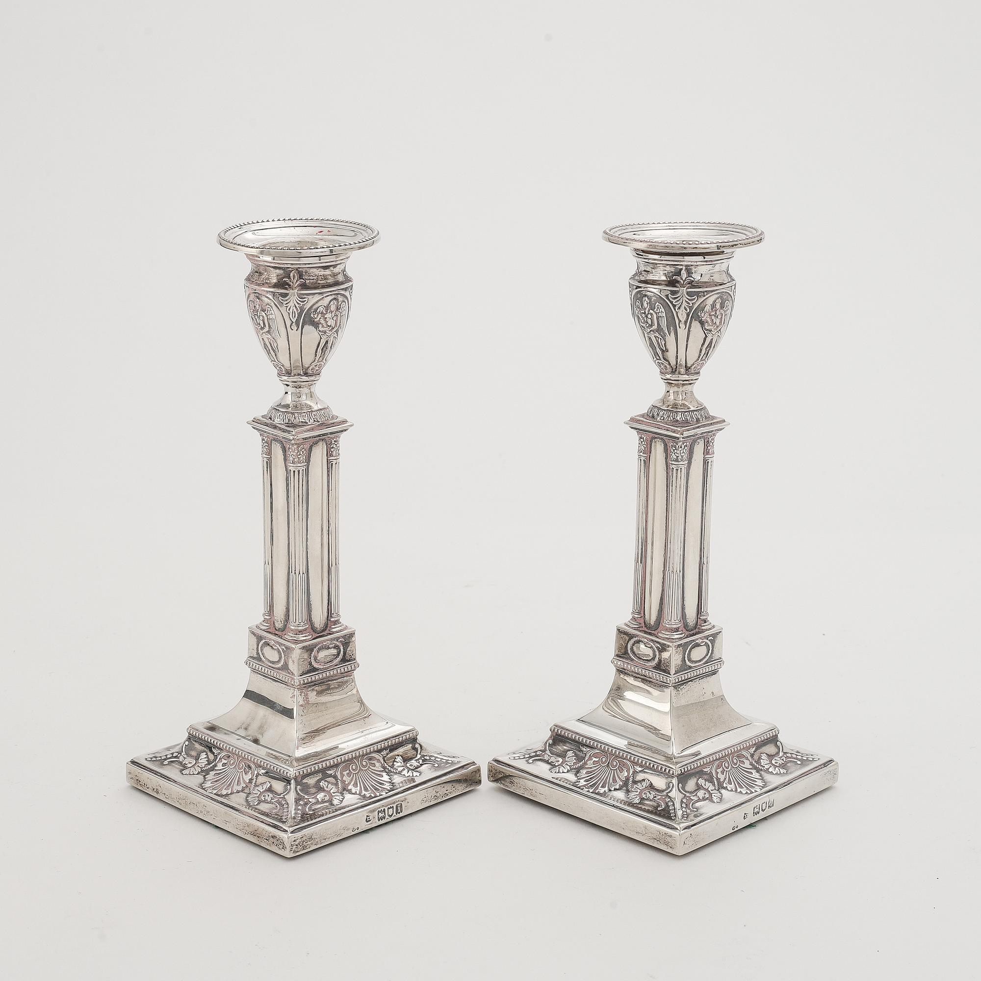 Ljusstakar, ett par, silver, edwardianska, London, 1904. Troligen Thomas Bradbury & Sons (Turner Bradbury).
