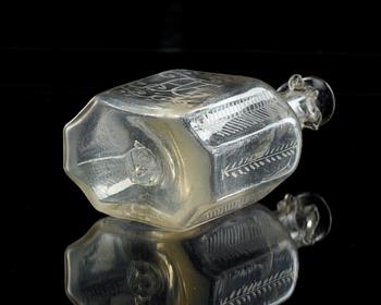 A Swedish bottle, 18th Century, presumably Skånska Glasbruket.