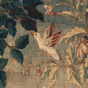 A flemish 'Verdure' tapestry, ca 257 x 413 cm, first halft of the 18th century.