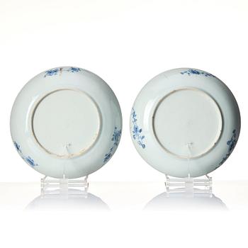 A pair of blue and white dishes, Qing dynasty, Qianlong (1736-95).