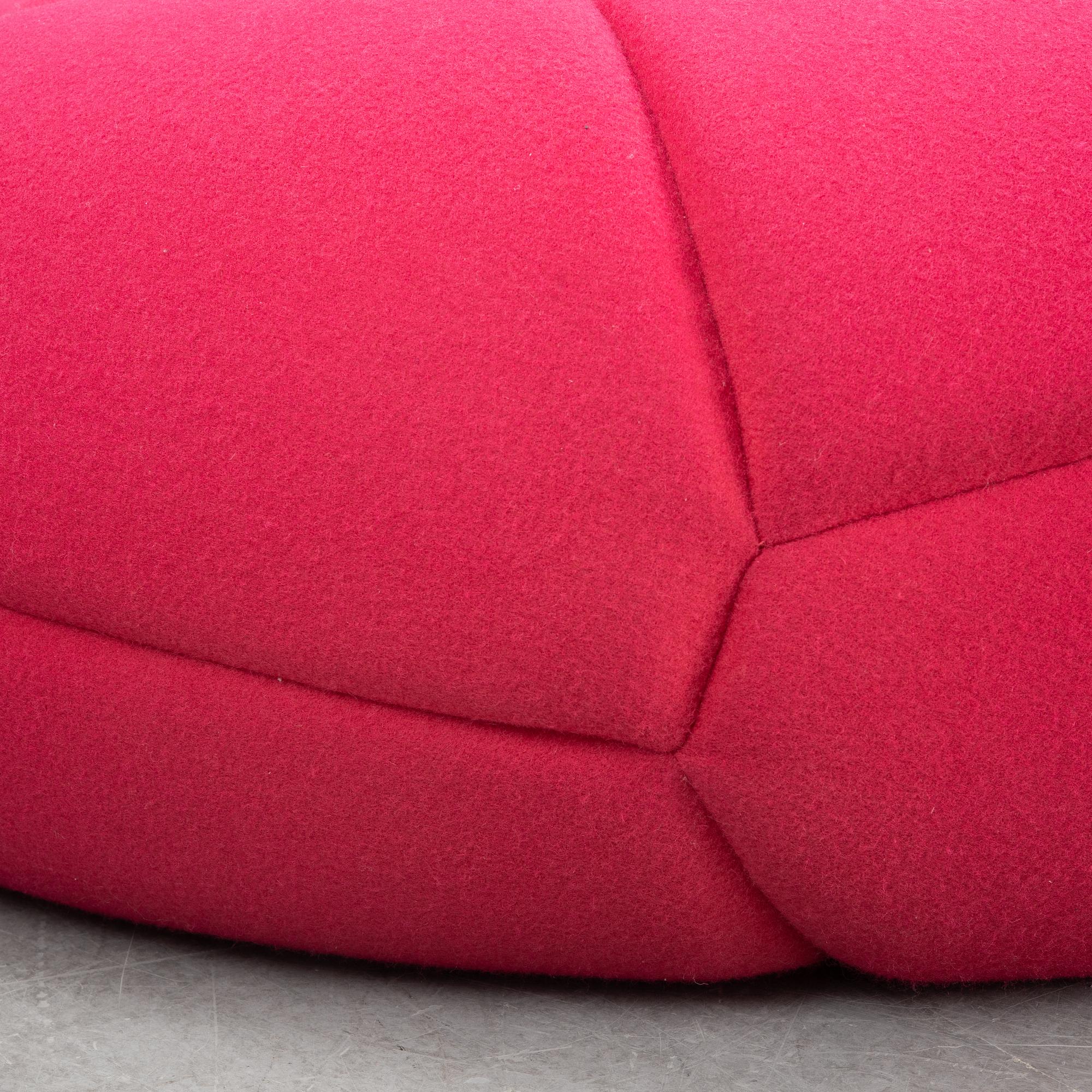 Busk+Hertzog 'Bubbles' seat, Plus Halle.