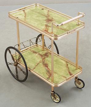 SERVERINGSVAGN, 1900-talets sista kvartal.