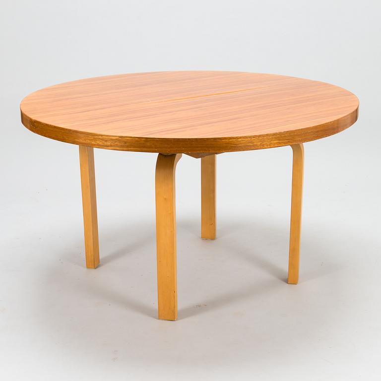 ALVAR AALTO, A 1950s dinner table, O.Y. Huonekalu- ja Rakennustyötehdas A.B., Finland.