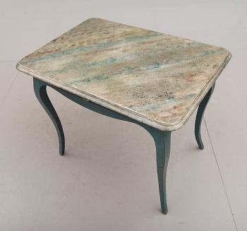 SKRIVBORD, rokokostil, 1800-talets första hälft.