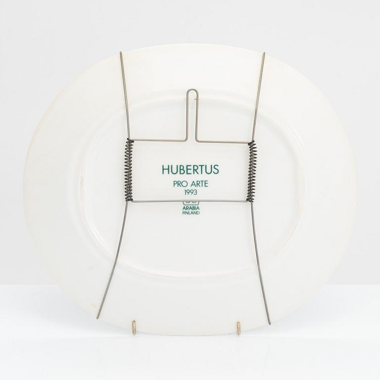 Dorrit von Fieandt, a porcelain dish, signed DF and marked Hubertus Pro Arte 1993 Arabia Finland.