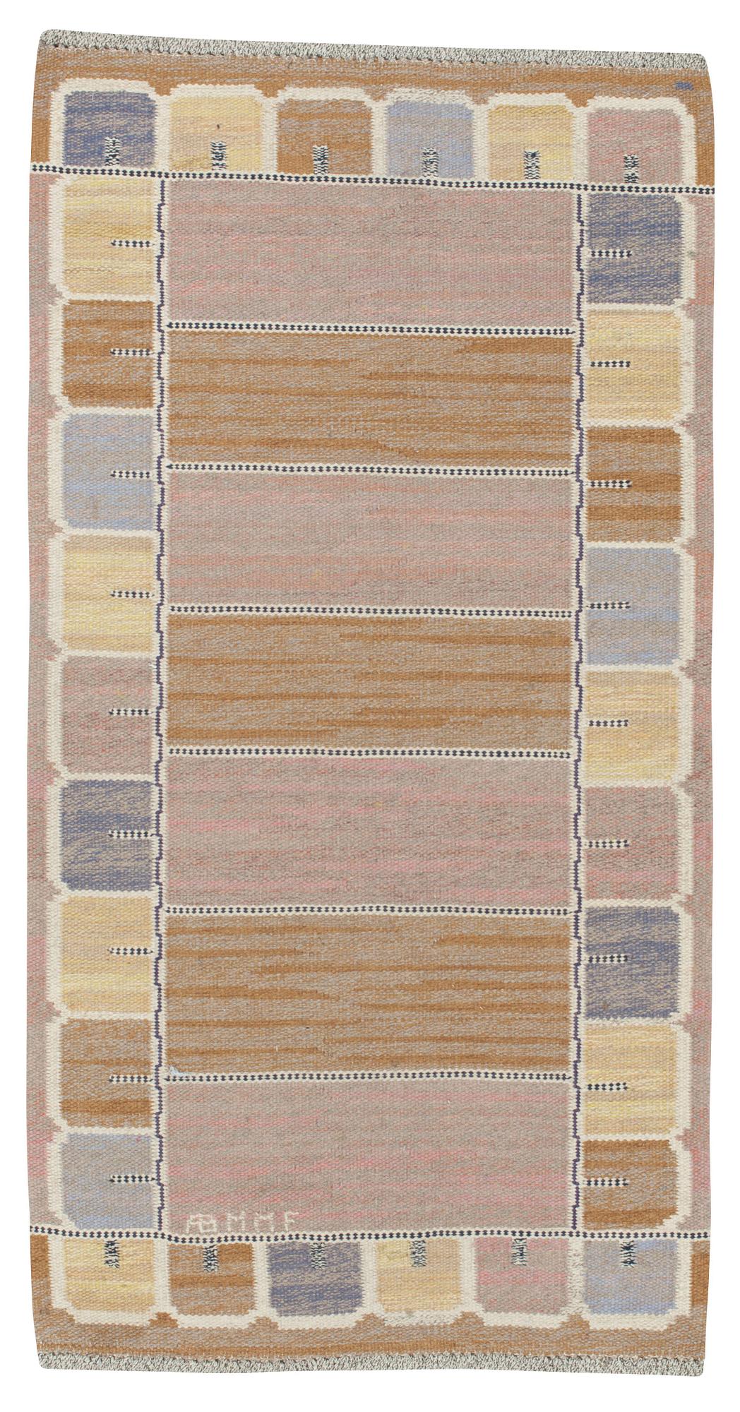 Märta Måås-Fjetterström, MATTA. "Shell". Rölakan. 174,5 x 91 cm. Signerad AB MMF.