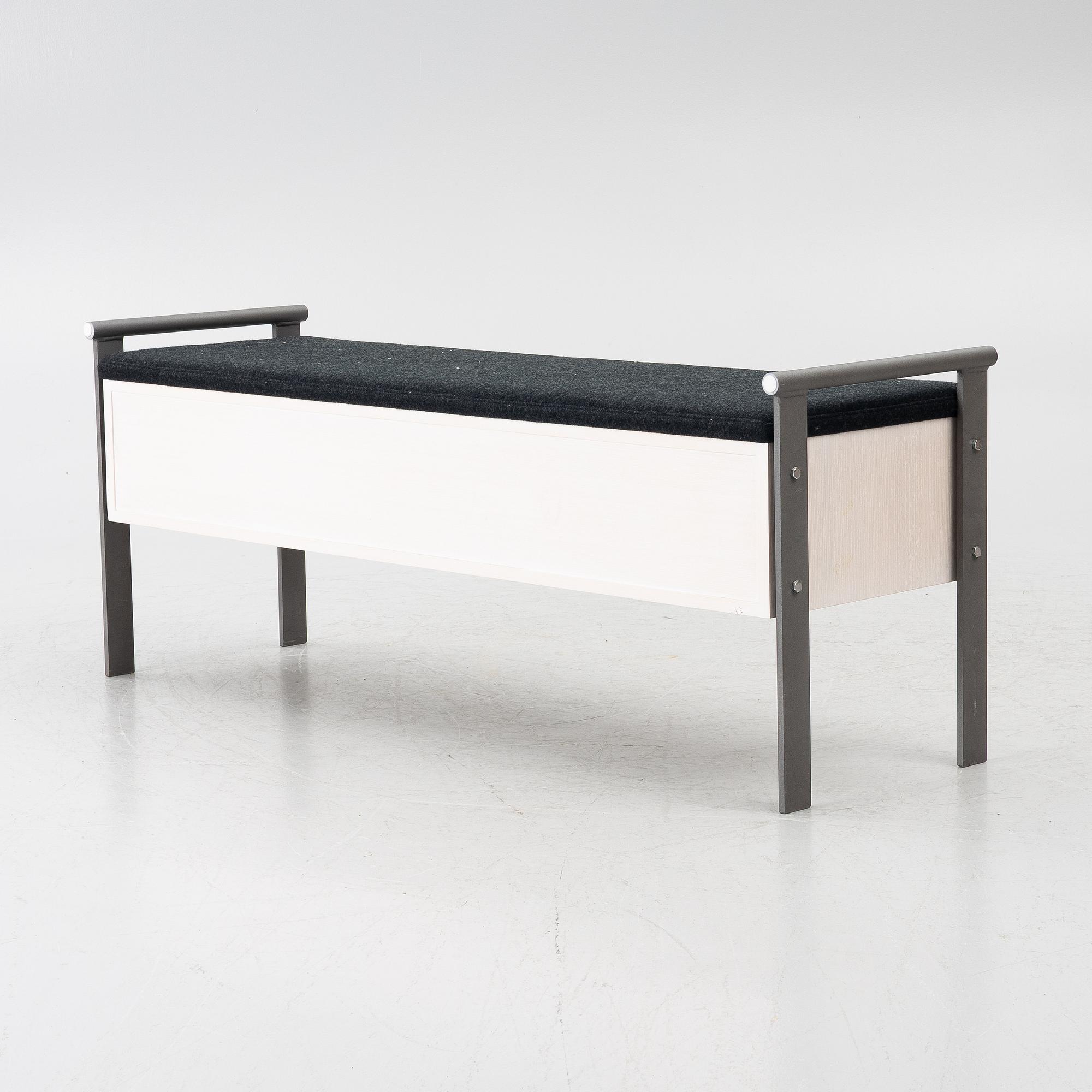 Kerstin Olby, bänk, "Ladan 5", Kerstin Olby Design.